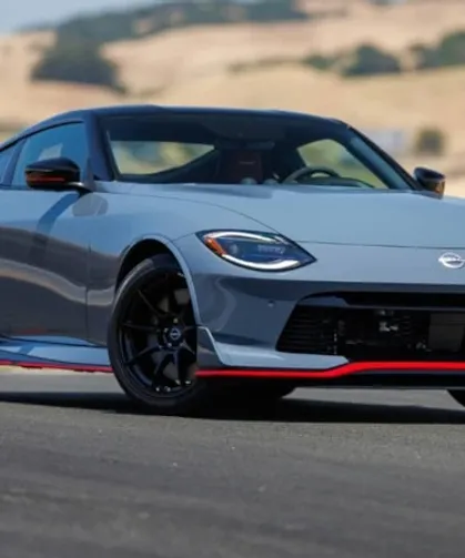 Nissan, makyajlanan yeni Fairlady Z ve Z Nismo modellerini tanıttı
