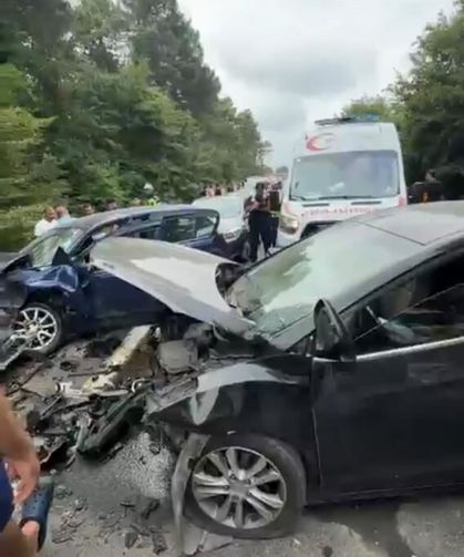 Kocaeli'de trafik kazası: 6 yaralı