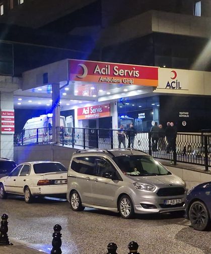 Tüfek kazara ateş aldı, 15 yaşındaki çocuk ağır yaralandı