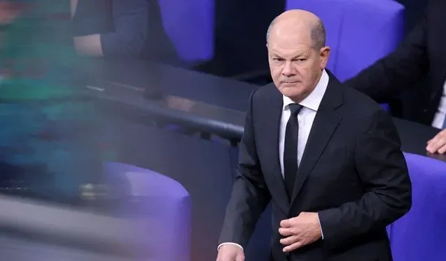Almanya Başbakanı Scholz Covid-19'a yakalandı