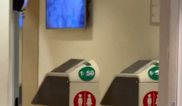İstanbul Florya'daki bir AVM’de bulunan tuvalet 50 TL oldu.