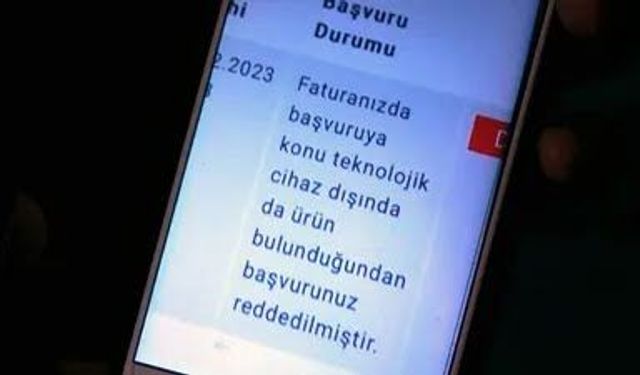 Öğrencilere vergisiz cep telefonu 21 kuruşluk poşete takıldı