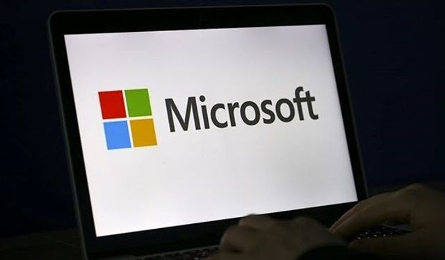 Microsoft, Apple'ı geçerek dünyanın en değerli şirketi oldu