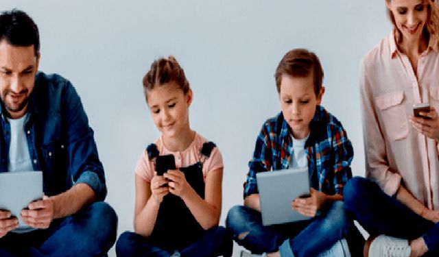 2023 Yılında 4 Kişilik Bir Aile Haberleşmeye 8.934 TL Harcadı