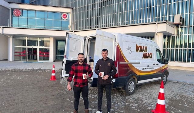 Kastamonu Belediyesi’nden her sabah üniversite öğrencilerine çorba ikramı