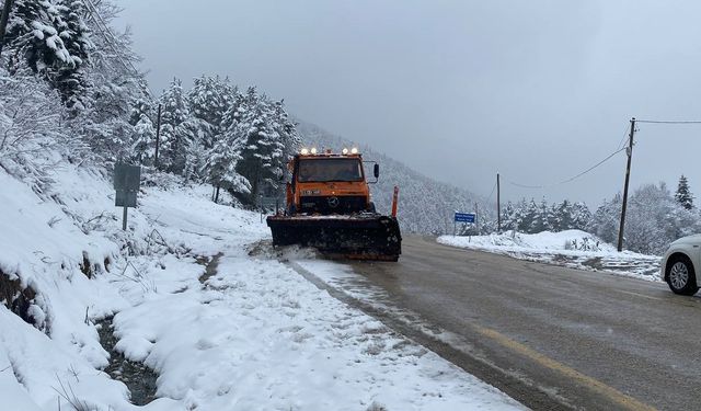Karabük'te kar yağışı etkili oldu