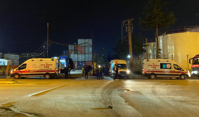 Aytemiz Petrol'ün dolum tesisinde yangın: 4 işçi yaralandı