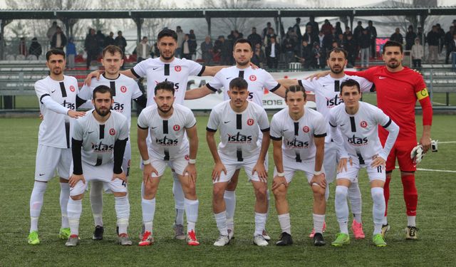 "Siyah-Beyazlılardan Final Provası"