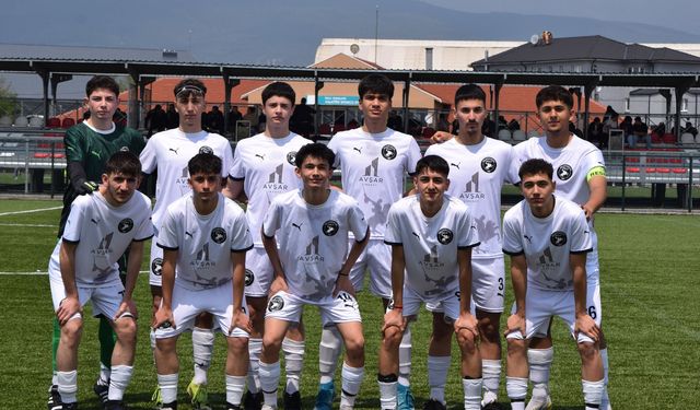 14 Futbol Kulübü ile Bolu Belediyespor 2-2 Berabere Kaldı