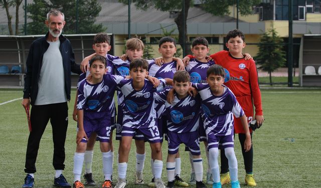 Bolu İdmanyurdu, Göynük İdmanyurdu'nu 2-0 Mağlup Etti