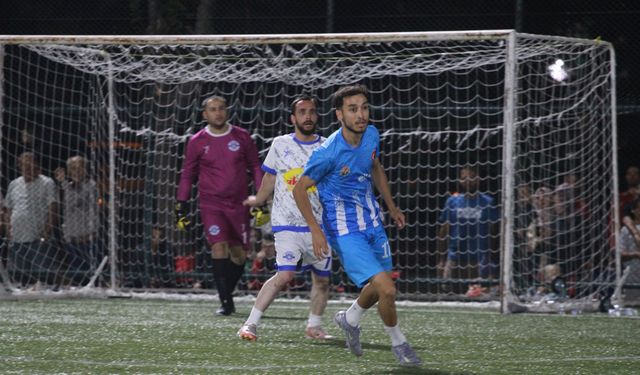 Saraycık Köyü, Yenicepınar’ı 3-1 Mağlup Ederek Yarı Finale Yükseldi