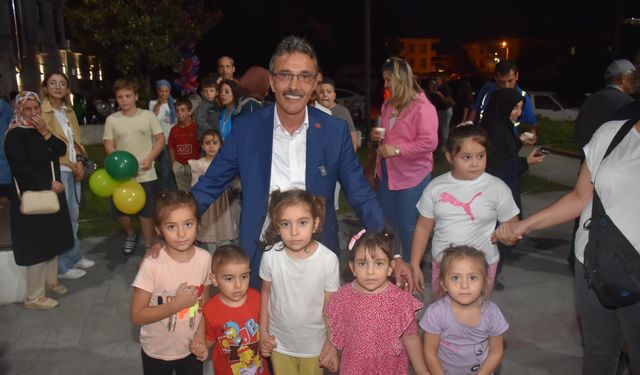 Erenler’de şenlik gecesi: Çocuklar doyasıya eğlendi