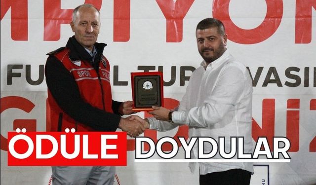 Ödüle doydular