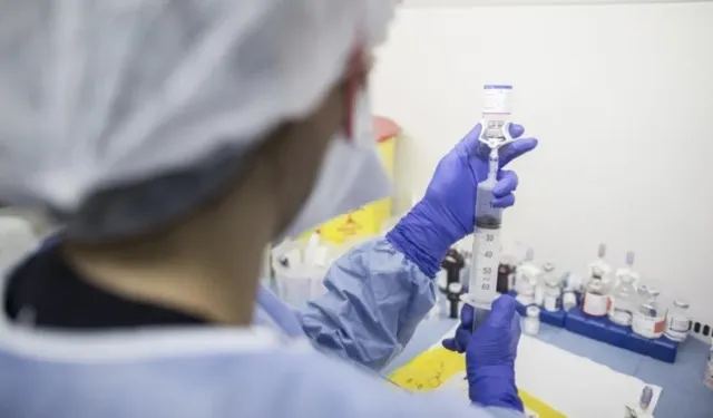 Rusya, kanser aşısının kullanıma hazır olduğunu ve tüm hastalara ücretsiz sunulacağını duyurdu