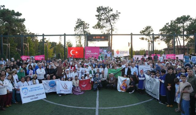 Ümraniye'de 9. Geleneksel Türk Okçuluğu Puta Yarışması yapıldı