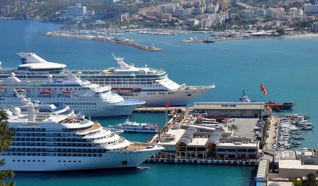 Türkiye'de gelen kruvaziyer yolcu sayısı 12 yılın zirvesinde