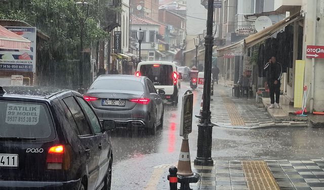 Bartın'da yağış etkiliyor