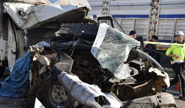Giresun'da trafik kazası: 1 ölü, 2 yaralı