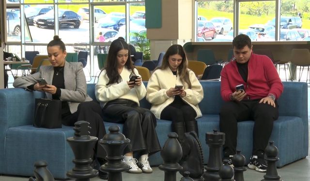 Doç. Dr. Dursun Boz: "Uzaya çıkıyoruz ama karşı komşuya gitmiyoruz"