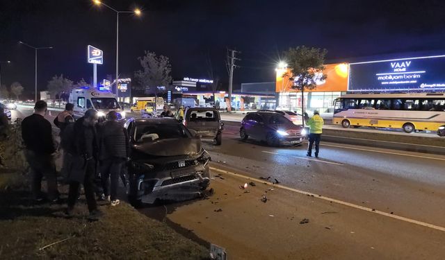 Bursa’da zincirleme kaza: 3 yaralı