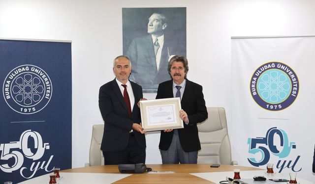 İl Sağlık Müdürlüğü’nden BUÜ’ye özel sertifika