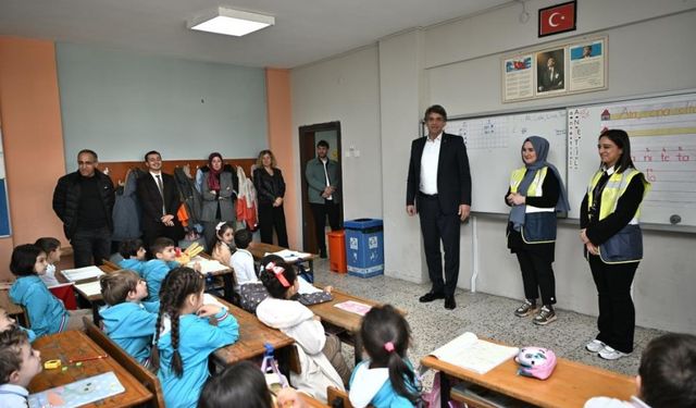 Kartepe'de çocuklara çevre bilinci eğitimi