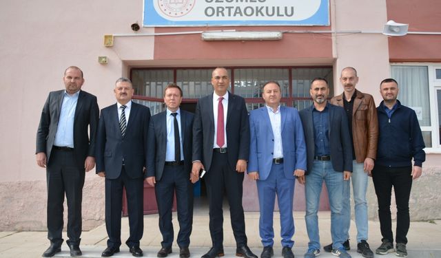 Gediz Halk Eğitimi Merkezi’nden ihtiyaç sahibi öğrencilere el emeği kış desteği