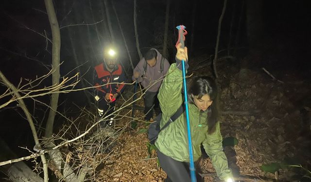 Bursa’da Saitabat Şelalesi’nde kaybolan iki kişi kurtarıldı
