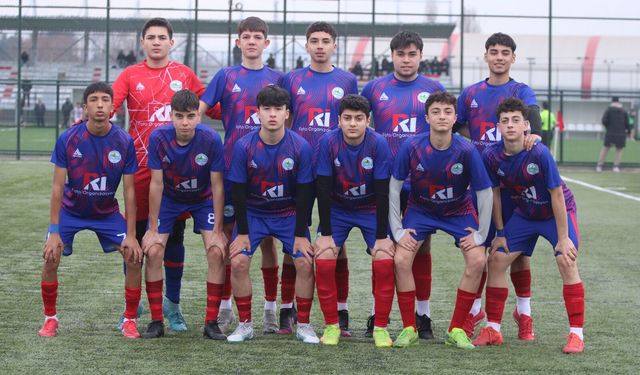 Furkan Can Şov! Kıbrıscıkspor Zirve Takibini Sürdürüyor