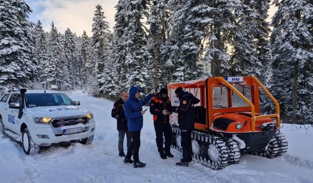 Kar keyfini yaşamak isteyen 11 kişi karda mahsur kaldı