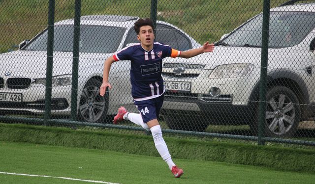 14 Futbol Kulübü, Karasuspor’u 3-1 Mağlup Ederek Sahasında 3 Puana Ulaştı