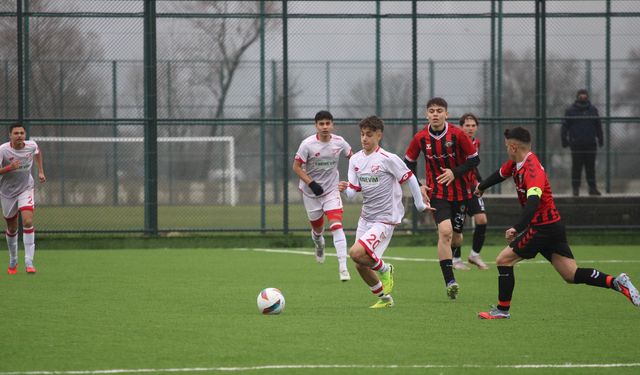 Boluspor U15 ile Çorum FK Yenişemedi