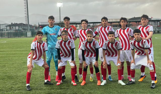 33 Gol, 8 Galibiyet: Zirvenin Sahibi 14 FK