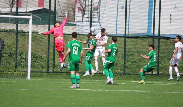U16 Finallerine Damga Vuran İsim: Ahmet Burak Aksu