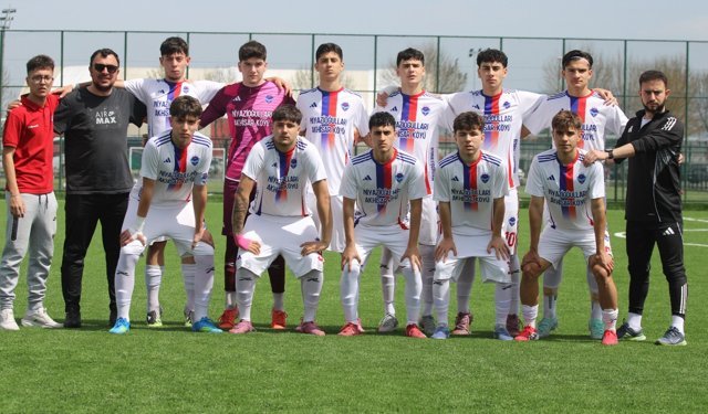 Bolu’daki Finalde Şampiyon Haznedar İdman Ocağı