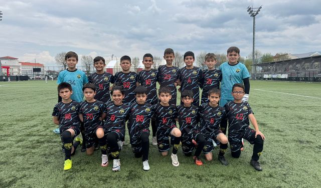 Esra Soysalspor’dan Play-Off Yolunda Kritik Galibiyet: Köy Kentspor’u 3-2 Mağlup Etti
