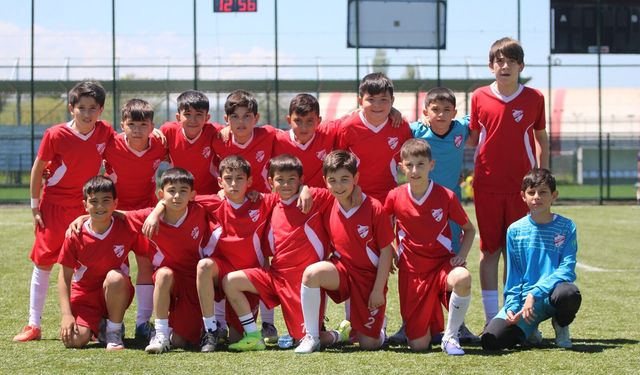 Boluspor U11 Play-Off Yolunda Farklı Kazandı