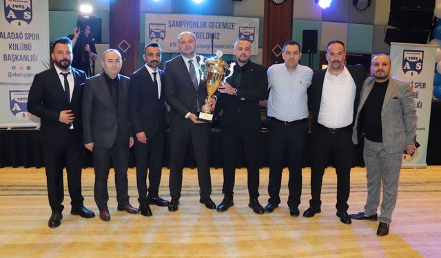 Aladağspor Şampiyonluğu Bolu’ya Yakışır Şekilde Kutladı