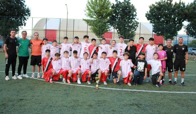14 Futbol Kulübü'nden Muhteşem Final, Muhteşem Şampiyonluk
