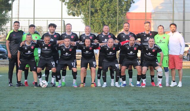 Toar Yapı'dan Gol Şov! Kındıraspor'u 13 Golle Geçip Yarı Finale Yükseldi