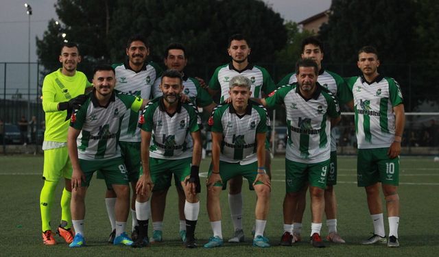 Pelitçik Geri Döndü, 9 Gollü Düelloda Kazanan Oldu