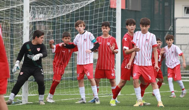 Nefes Kesen Bolu Derbisinde Puanlar Paylaşıldı