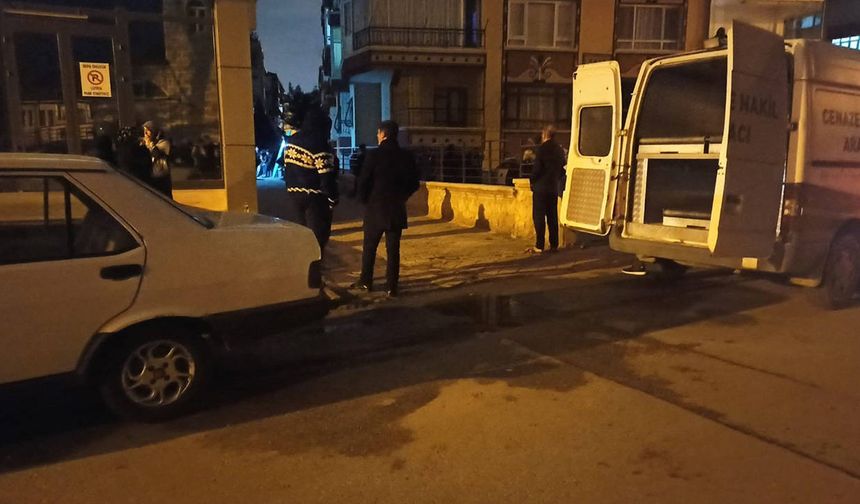 Ankara’da 15 yaşındaki kız çocuğu sokakta vurulmuş halde ölü bulundu