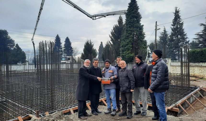 Deprem sonrası yıkılan İstilli Camisinin temeli atıldı