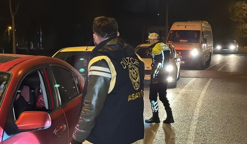 Düzce'de çeşitli suçlardan aranan 94 şahıs yakalandı