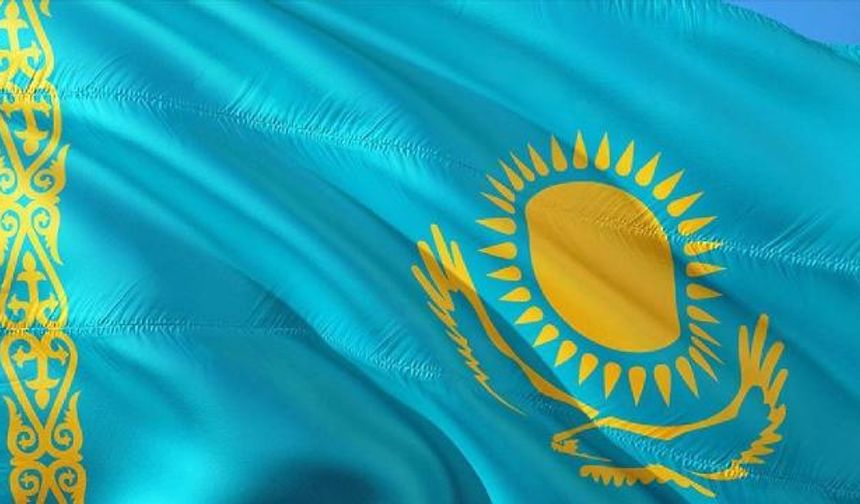 Kazakistan'da hükümet istifa etti