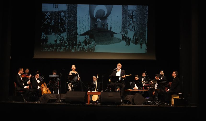 Bursa’da Atatürk’ün sevdiği şarkılar seslendirildi