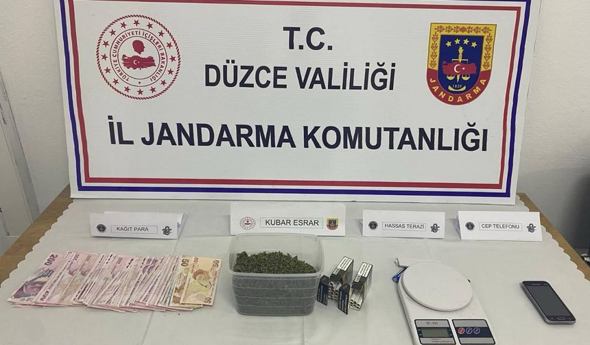 Düzce’de jandarmadan uyuşturucu operasyonu