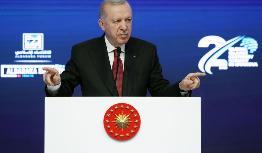 Cumhurbaşkanı Erdoğan: "Faize dayalı ekonomik nizamın değişmesi için mücadeleden geri durmayacağız"