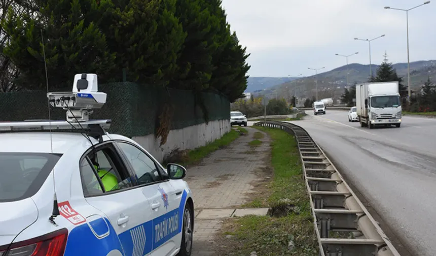 Bayramda kesilen radar cezaları gündemde: İki bakanlık komisyon kurdu
